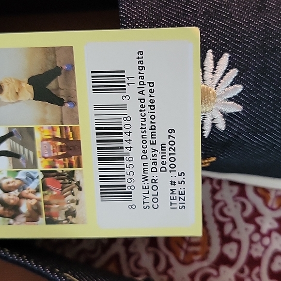 Toms denim slip on shoes,  flats, NWT - Picture 2 of 9